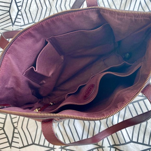 Fossil Red and Purple Leather Tote Bag with Spacious Design - Picture 5 of 5